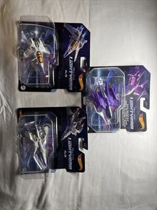 2022 Hotwheels Disney Pixar Lightyear Xl-15 & Xl-01 & Zurg Fighter Ship Lot Of 3 - Picture 1 of 7