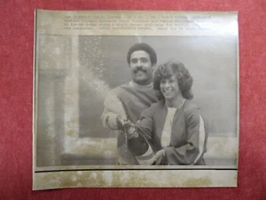 DALEY THOMPSON & FATIMA WHITBREAD DRAHTFOTO | 1985 WR CHALLENGE | UK PORTOFREI - Bild 1 von 2