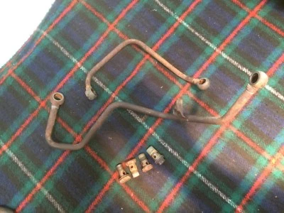 Líneas de retorno de suministro de refrigerante turbo Saab 9000 2,3 L pernos de banjo (2) 1993+ Foto 1 de 4