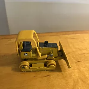 ERTL 1:64 SCALE JOHN DEERE BULLDOZER DIE CAST METAL YELLOW KS2 - Picture 1 of 5