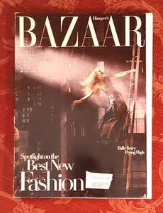 Harpers BAZAAR Fashion Magazine August 2004 Halle Berry Isabella Rossellini - Imagen 1 de 1