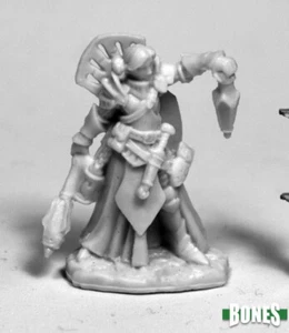 77468 Christina, Female Cleric Reaper Miniatures Dungeons Dragons RPG New - Picture 1 of 1