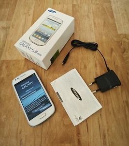 Samsung Galaxy S3 mini (GT-i8190) in weiß( defekt ) - Bild 1 von 4