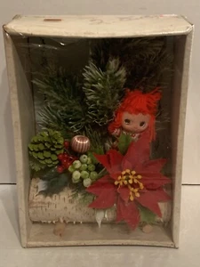 Vintage Christmas Centerpiece 1960's Plastic and Wood Unopened - Picture 1 of 9
