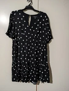 Womens FOREVER NEW Black S/S Dress with White Spots - Size 16 (11) - Picture 1 of 3