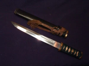 [GN1-02-01-14] Japanese Sword:  Kanefusa Tanto in Koshirae