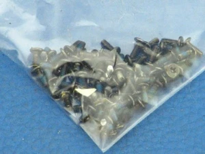 Screw Set Asus Pro50 Notebook 135-23659 - Afbeelding 1 van 1