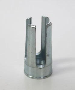 Genuine Graco Guide Piston 184043  - Picture 1 of 3