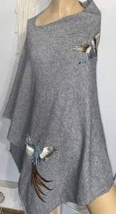 NWT La Fiorentina Embroidered Bird Crane Phoenix Sweater Knit Poncho Grey OS - Picture 1 of 12