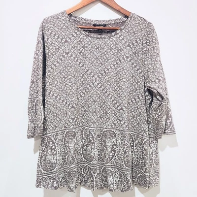 Blusa Lucky Brand Mujer Gris Floral Cachemira Manga 3/4 Talla 1X Boho Fluida Foto 1 de 4
