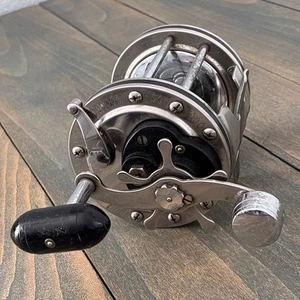 Vintage Garcia Kingfisher GK-72 Salzwasser Angelrolle (H9) - Bild 1 von 10