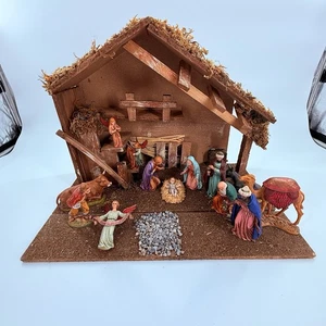 Vtg 13 Piece Nativity Set Figurines Plastic Wood Manger Made in Italy by Landi - Picture 1 of 11