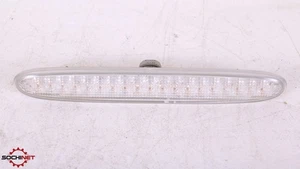 Parachoques trasero Saturn Sky 3rd tercera luz de freno 07-09 OEM - Imagen 1 de 4