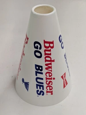 Megafone plástico vintage anos 1980 St Louis Go Blues Budweiser SGA - Imagem 1 de 3