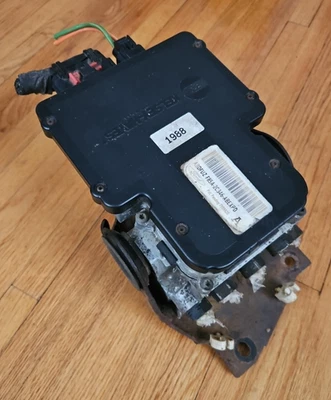 OEM 1998 Ford Expedition ABS Anti-lock Brake Module Controller F85A-2C346-ABEXPD - Image 1 of 4