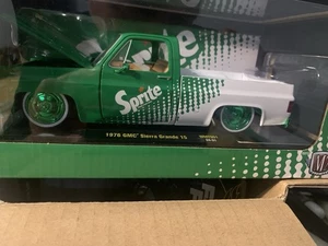 M2 Machines 1:24 Scale Sprite 1976 GMC SIERRA GRANDE 15 Squarebody WMTS01 - Picture 1 of 2