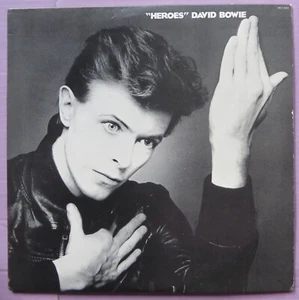 DAVID BOWIE - HEROES - WITH FAN CLUB INSERT - 1977 US LP EX/EX+ - Foto 1 di 11