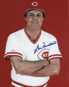 Autographed 8x10 LOU PINIELLA Cincinnati Reds photo w/Show Ticket - Picture 1 of 1