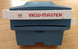 Vintage Blue & White GAF 3D View Master Lighted Stereo Viewer Working with Box - Picture 1 of 13