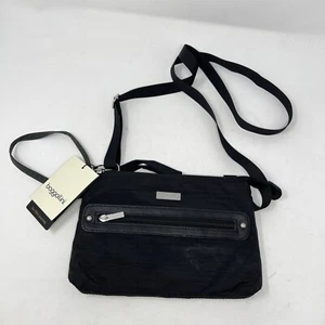 Neu mit Etikett Baggallini Anytime Crossbody Mini Tasche schwarz wasserabweisend Nylon - Bild 1 von 11
