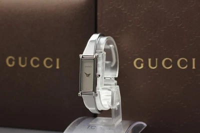 [Near MINT/Box] Gucci 1500L Rectangle White Dial Womens Quartz Watch From JAPAN - image 1 of 4