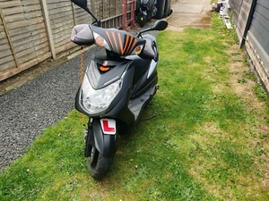 Yamaha Cygnus X 125 - Picture 1 of 8