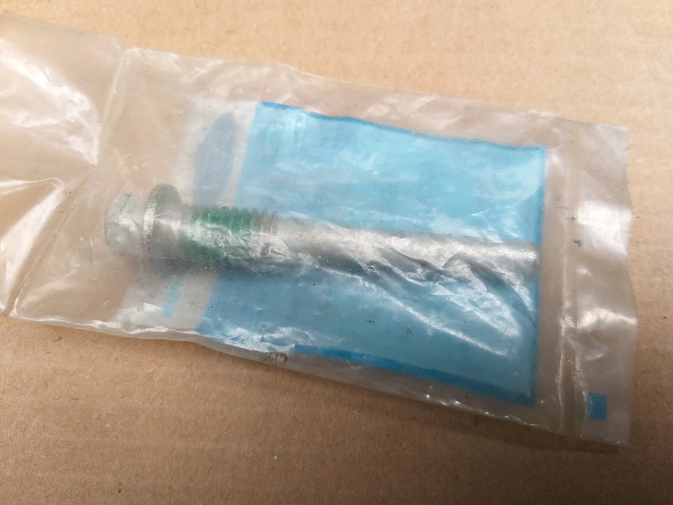 Pinza de freno de disco deslizante Ford finales de 1978 principios de 1979 Mustang Mercury Capri  Foto 1 de 4