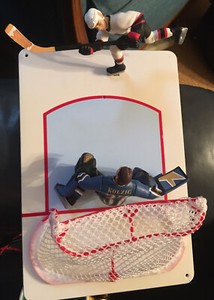 Starting LineUp Hockey 1994,95,98+2=6 Bourque Neely Thornton Oats Kolzig Yashin