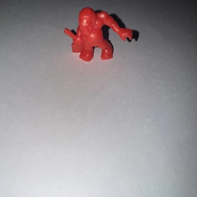 Monster In My Pocket Series 1 - Ghoul #37 Red (b) - Image 1 of 4