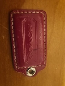 Etiqueta colgante Coach de cuero rojo de 1,5 pulgadas - Imagen 1 de 2
