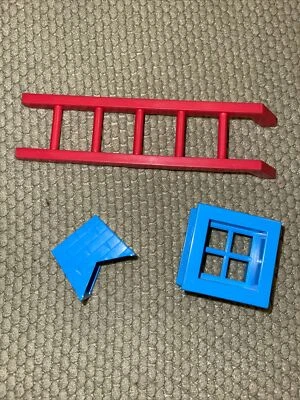 Lincoln Logs BLUE WINDOW And Chimney - Red Ladder- PARTS Lot of 3 Replacement - Image 1 of 4