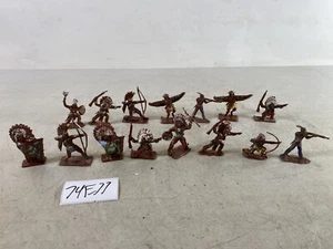 Raro juego Marx MPC Lonestar indio nativo pintado vintage juguete soldados 74E77 - Imagen 1 de 4