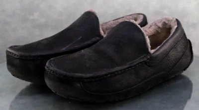 UGG Ascot $120 Men's Slippers Shoes Size 13 Matte Leather Black 1103889 - Image 1 of 4