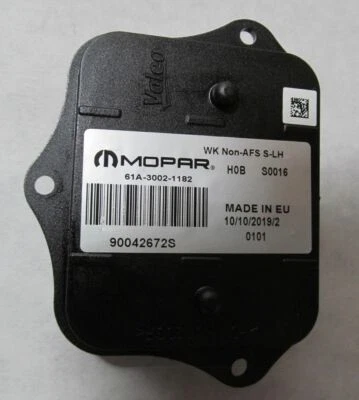 90042672S 61A-3002-182 2014-18 MÓDULO NIVELADOR FAROS JEEP GRAND CHEROKEE LH Foto 1 de 3