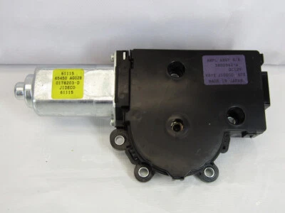 2005-2009 Subaru Legay Outback Wagon Sunroof Motor Assembly OEM P/N 65450AG02B - Image 1 of 4