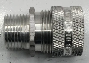 DB-9 PYLE ALUMINUM CORD CONNECTORECTOR 1/2-INCH .375-.500 - Picture 1 of 4