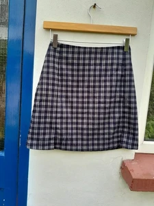 Brandy Melville navy & white manmade 'tartan' W25" Length 16" zip up skirt VGC - Picture 1 of 6