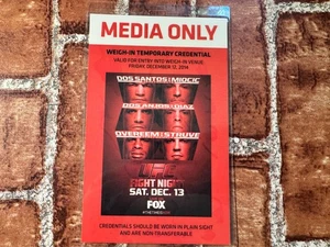 UFC PHOENIX 2014: Dos Santos, Miocic, Nate Diaz CREDENTIAL/PRESS PASS wiegen - Bild 1 von 4