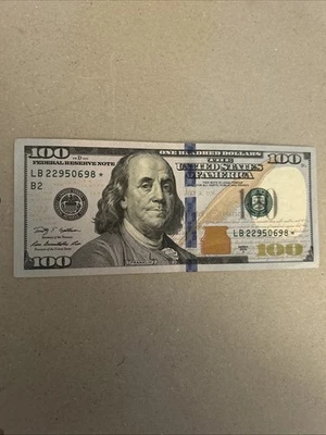 $100 Star Note- Series 2009A- LB229550698*Crisp Condition- - Image 1 of 2