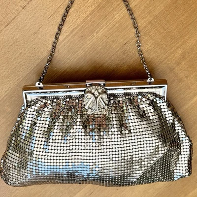 Bolso de Noche Vintage Whiting & Davis Malla Plateada 2896 Cierre de Estrás Cartera EE. UU. Foto 1 de 4