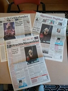 Madonna Drowned World Tour 2001,World première newspapers From the Netherlands.  - Bild 1 von 6