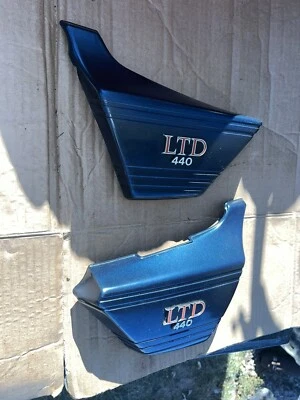 Fundas laterales marco izquierdo derecho azul 1979-1982 fabricante original Kawasaki Kz440 Kz 440 Ltd Foto 1 de 4