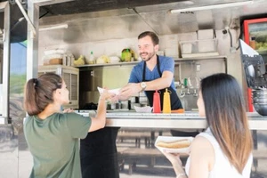 Food Truck Mobile Lunch Service Business Plan - Picture 1 of 3