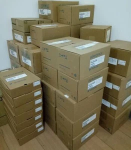 1ps new yaskawa servo Motor SGM7G-05AFC6C+SGD7S-5R5A00A Fast Delivery - Picture 1 of 4
