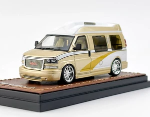 GOC 1:64 Gold GMC Savana Cutaway Van MPV RV Model Diecast Collect Car New - Picture 1 of 7
