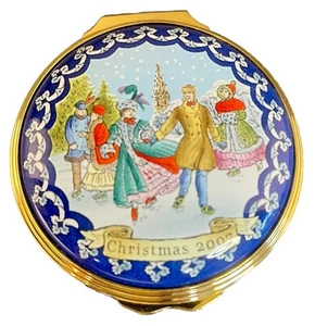 Halcyon Days Smalti Natale 2007 Pattinatori Ghiaccio Pista Pattinaggio Trinket Box Inghilterra - Foto 1 di 14