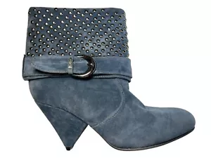 XOXO Quebec Studded Ankle Boots SIZE 8.5 Sculptural Heel Blue Faux Suede Bootie - Picture 1 of 9