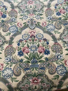 VTG Atelier 80s Blue Mauve Floral Polished Cotton Interiors Upholstery Fabric - Picture 1 of 11