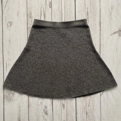 Falda Cynthia Rowley Gris Línea A Talla M Cintura Corta Elástica Estilo Minimalista Foto 1 de 4