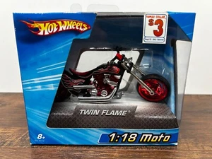 2004 Hot Wheels Moto Twin Flame 1:18 Red G8249 Metal Collection - Imagen 1 de 3